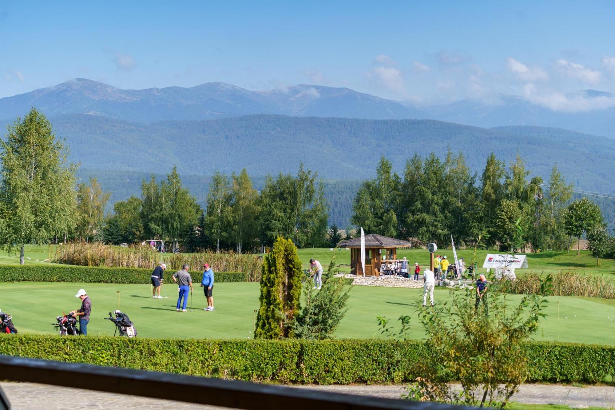 拉兹洛格Pirin Golf Mountain View Retreat公寓 外观 照片